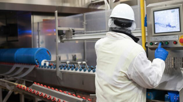 “超高壓滅菌設備：解鎖果汁行業(yè)新未來，600MPa如何讓‘鮮活營養(yǎng)’與‘長效保質’兼得？”